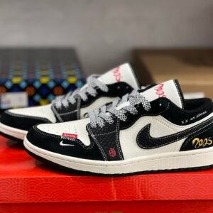 SUPREME X AIR JORDAN 1 LOW SERPENTINE BLACK RICE WHITE SERPENT NOIR RIZ BLANC(36-47.5)
