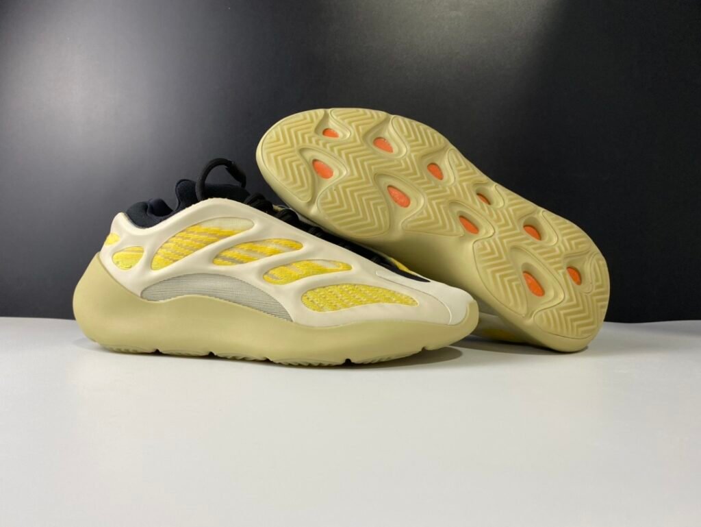 Yeezy Boost 700 v3 Safflower