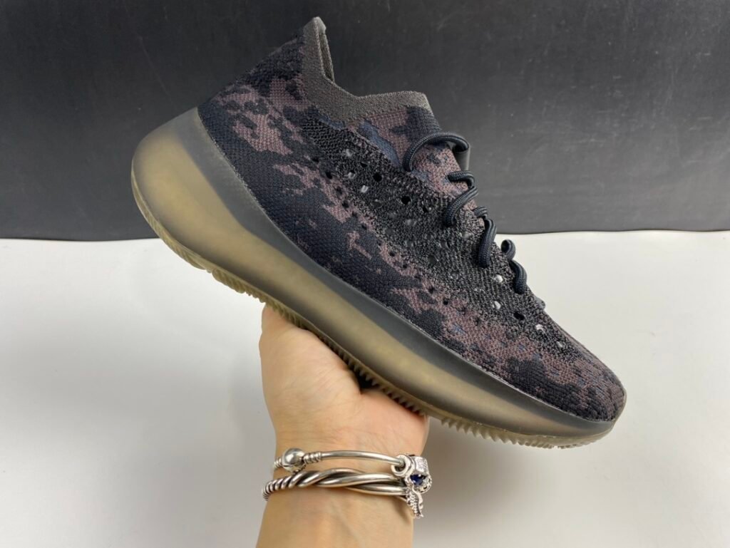 Yeezy Boost 380 Onyx(36-48)