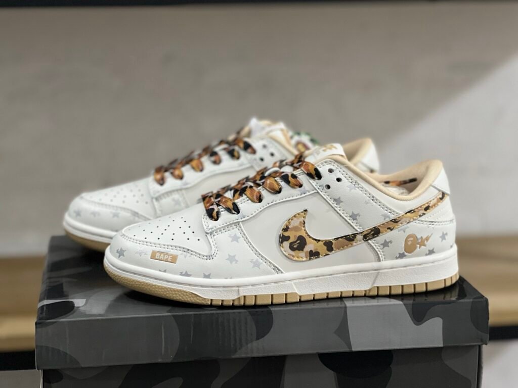 BAPE X NIKE DUNK LOW RETRO BEIGE/EARTHY YELLOW(36-47.5)