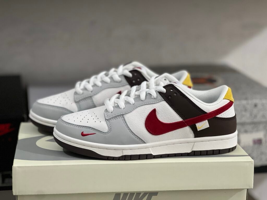 NIKE DUNK LOW RETRO WHITE GRAY-WHITE BROWN(36-47.5)