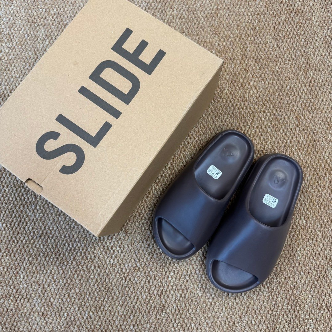Yeezy Slide Soot(37-48.5) - Image 7