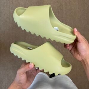 Yeezy Slide Glow Resin(37-48.5)