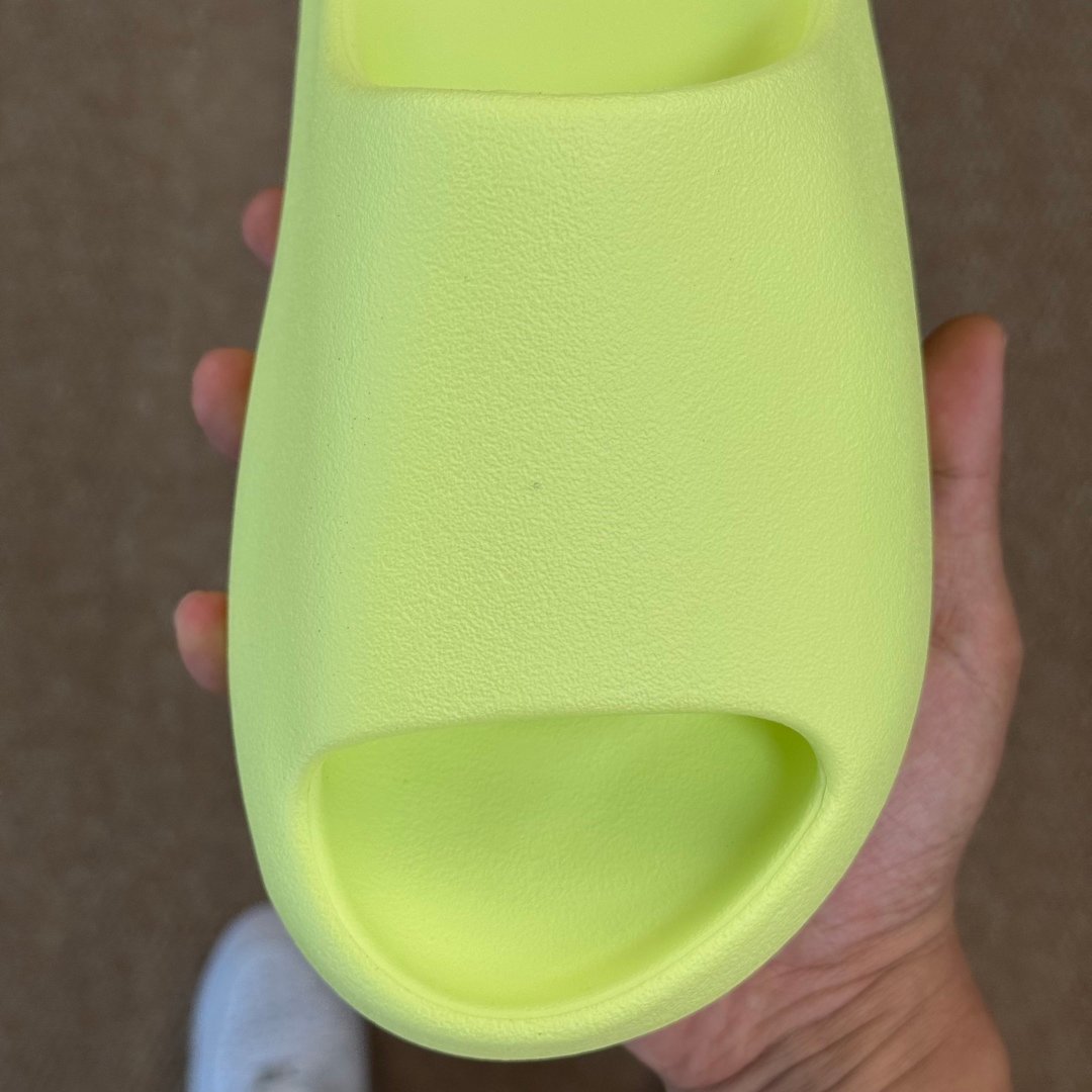 Yeezy Slide Glow Green(37-48.5) - Image 2