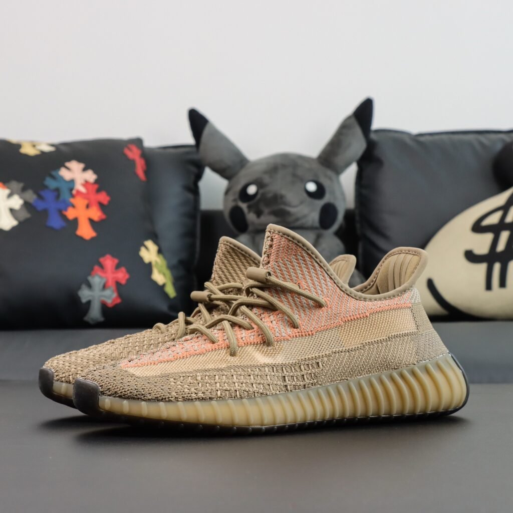 Yeezy Boost 350 v2 Reflective Yeshaya(36-48.5)