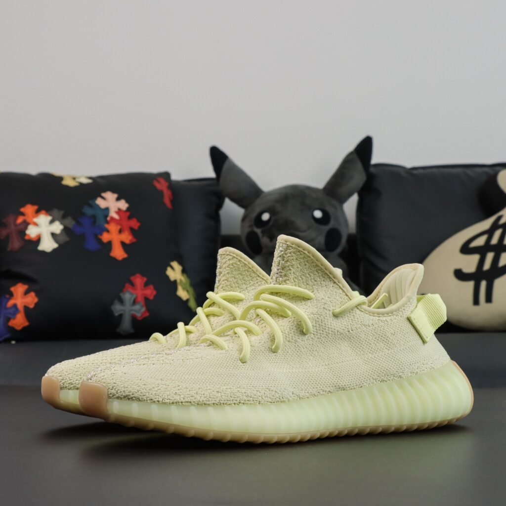 Yeezy boost 350 v2 Butter(36-48.5)
