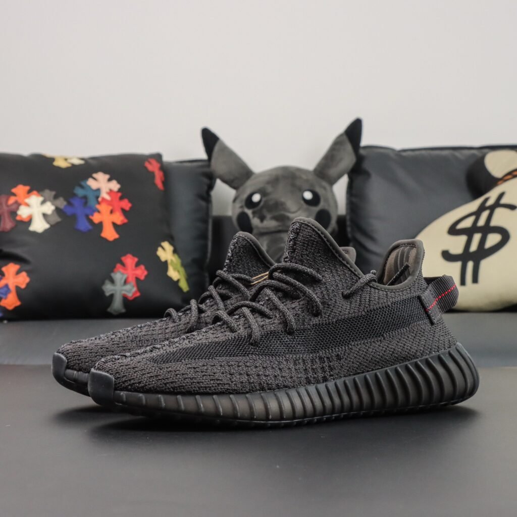 Yeezy 350 v2 Reflective Static Black(36-48.5)