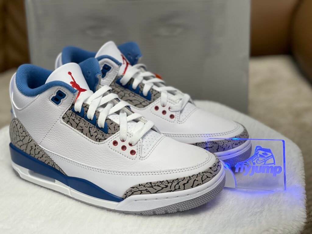 Air Jordan 3 "True Blue"