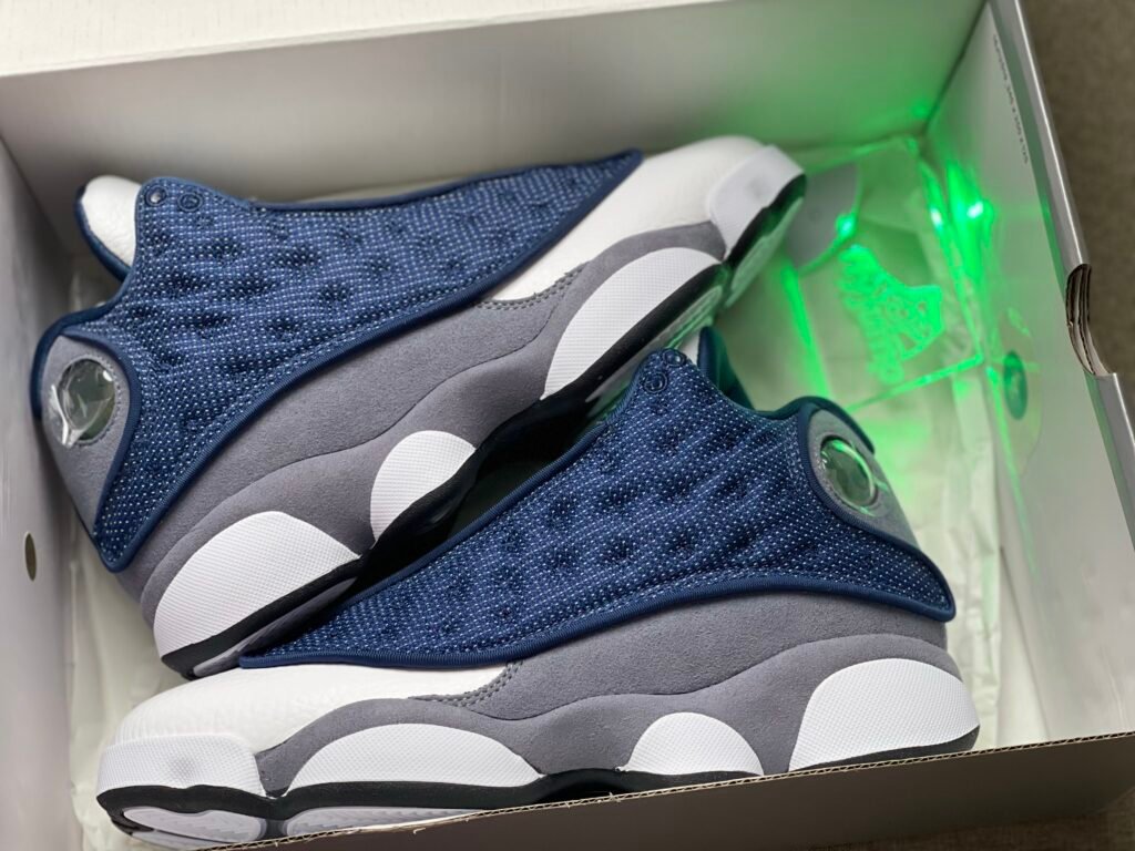 Air Jordan 13 "Flint"