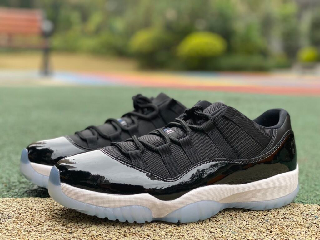 Air Jordan 11 Low "Space Jam" (EU40-48.5x/US7-14)